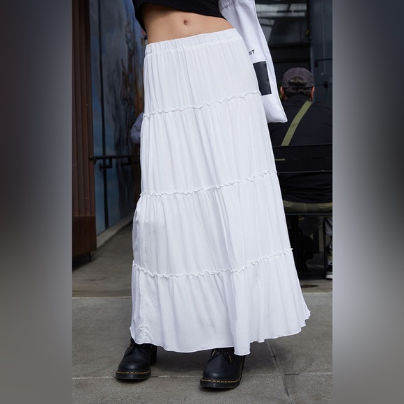 Brandy Melville Dresses & Skirts - Brandy Melville JGalt White Izzy Maxi Skirt Tiered Ruffle Maxi Length Size Small